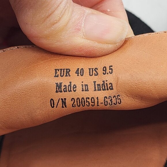 & OTHER STORIES Black Suede Flats with Cheetah Patch - Picture 5 of 6